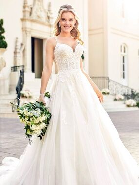 Dazzling Stella York Wedding Dress